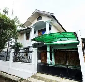 Disewakan Rumah Bagus 5 KT Siap Huni Jln Bunga-bunga, Suhat Malang