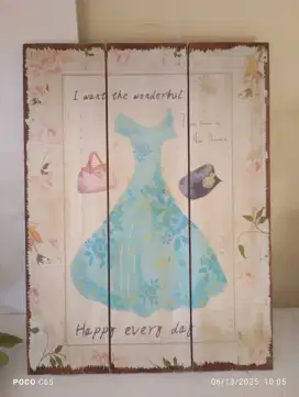 Hiasan Dinding Fashion UK 40 x 30 cm bahan kayu dan painting