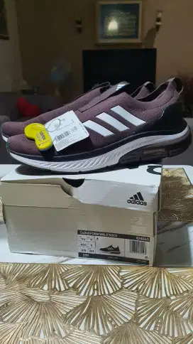 Sepatu Adidas Cloudfoam Walk Shock ( Original 100% )
