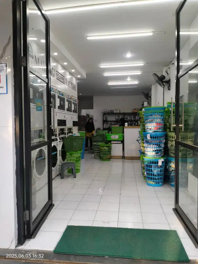 Karyawan Laundry