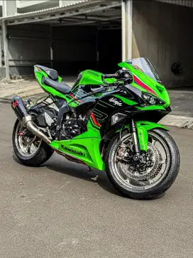 Kawasaki zx6r zx636 2023 odo 600