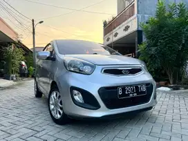 Kia Picanto SE 1.2 MT Tahun 2012