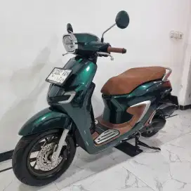 Honda Stylo 160 ABS Keyless 2024 / 2025 bln 11 Km 4 rb Gress Mulus