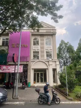Ruko Hook Siap Huni Dekat Mall Grand Galaxy City Bekasi