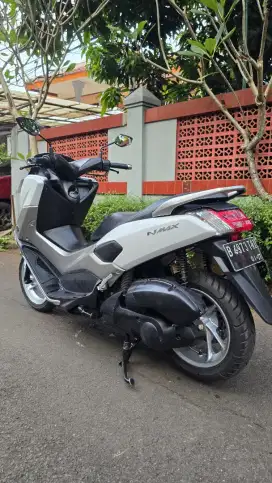 DIJUAL CASH YAMAHA N MAX OLD THN 2017 PAJAK IDUP SIAP PAKAI