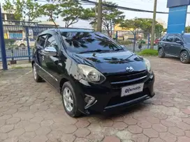 DP Rendah  4JT Toyota Agya 1.0 G Bensin-MT 2014 Hitam