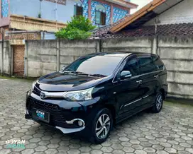 CASH TOYOTA Avanza Veloz 1.5 A/T 2017 - Black Metallic