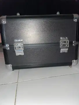 Box Make Up ukuran besar