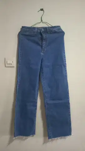 Celana jean wanita size m