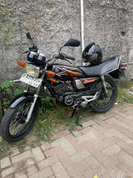 Yamaha RX king 2004 hitam