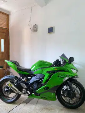 Di jual motor zx25r tahun 2022 mulus
