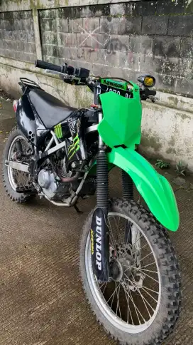 klx 150 tahun 2015