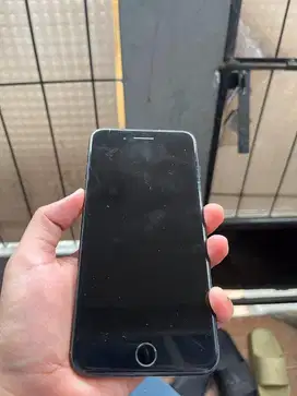 Iphone 7 plus 128gb stuck logo