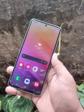 Samsung A73 5G ram 8/256. SEIN