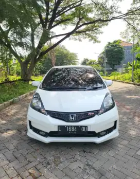 Honda Jazz 1.5 RS Bensin Matic 2013