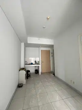 Dijual murah apartemen ayodhya lantai rendah view pool kota Tangerang