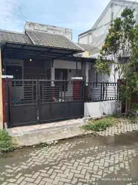 Rmh Siap Huni Strategis   Lokasi. Medayu Utara Rungkut Sby Timur