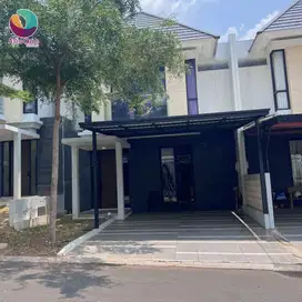 Dijual rumah 2 lantai strategis di CBD citra grand