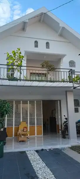 Dijual Cepat Rumah 2 Lantai Siap Huni Karanglo dekat Pintu Tol Malang