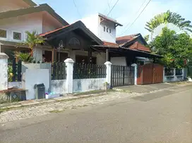 ‼️ Selangkah ke MERR‼️Rumah Siap Huni Kompleks Pondok Nirwana‼️