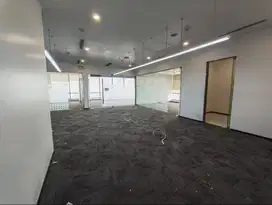 Disewakan Ruang Kantor Soho Capital, Jakbar Luas 392,17m2