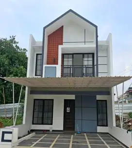 Rumah Komplek 2 Lantai Dijakarta Timur