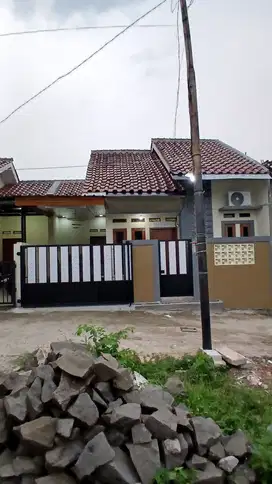 Rumah 200 Jutaan Siap Huni Strategis Dekat Pintu Tol Di Sawangan