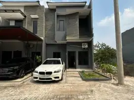 Rumah 2 Lantai di Jagakarsa – Bebas Biaya & Bonus AC – Dekat AEON Mall