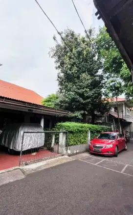 diJual Rumah 2 Lantai Lokasi Bagus, Strategis di  Percetakan Negara II