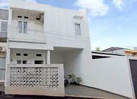 Z49 Rumah Bagus Full Furnished Cluster Batu Ampar Condet Jakarta Timur