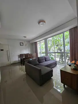 Disewakan Apartemen 3 BR Rainbow Condovillas furnished