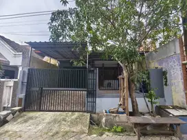Dijual Rumah Siap Huni di Harapan Indah Bekasi