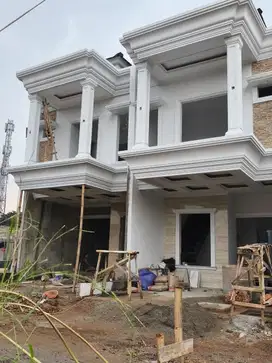 Rumah 2 Lantai Murah berkonsep Klasik di Sukatani Depok