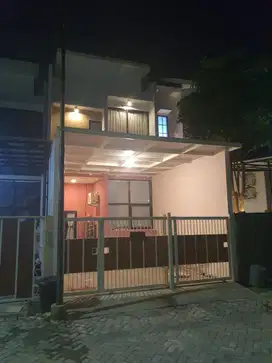 Dijual Rumah Siap Huni Medokan Sawah Timur Bangunan tahun 2023