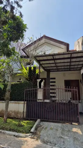 DIJUAL RUMAH MURAH DIBAWAH HARGA PASAR SETRA DUTA