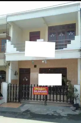 DEKAT AKSES TOL Rumah 2 Lantai Banyu Urip Sawahan Surabaya