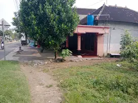 Rumah strategis T 118/118 muka 9m  akses jaln raya Polokarto Sukoharjo