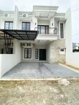 Hunian 2 lantai cantik lokasi nempel kawasan DGC depok