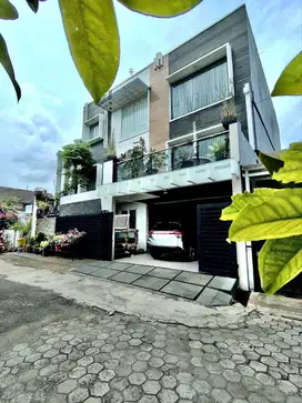 DD231 Rumah Private Pool Bagus Billymoon Pondok Kelapa Jakarta Timur