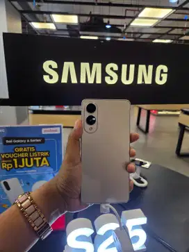 SAMSUNG GALAXY S25 EDGE