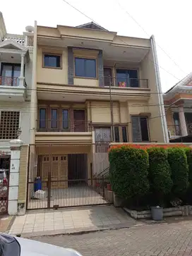 DIJUAL RUMAH VILLA GADING INDAH