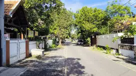 Termurah Rumah Hitung Tanah Cipunegara Pusat Kota