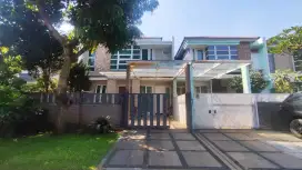 Rumah jual cepat siap huni di Boulevard Citra Gran Cibubur