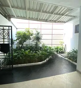 Disewakan Rumah Townhouse di Antasari Residence