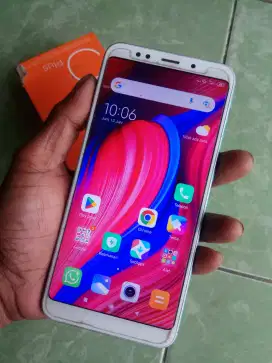 Redmi 5 plus 3/32GB bekas