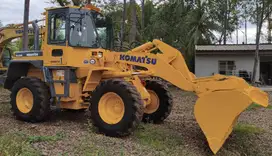 Dijual Wheel Loader Komatsu WA200-3 ex Import Tahun 2025