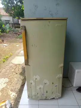 Kulkas Sharp 1 pintu