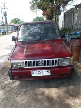 Toyota Kijang 1987 Bensin