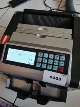 Alat penghitung uang auqoz digital