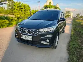 Dijual mobil baru 3 bln pakai
